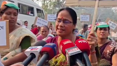 মৰাণ: খোৱাং সমষ্টিত লুৰীণজ্যোতি গগৈৰ প্ৰাৰ্থীত্ব বিৰোধিতা কৰি প্ৰতিবাদ সাব্যস্ত কৰা কংগ্ৰেছ কৰ্মীয়ে কয় এই দৰে