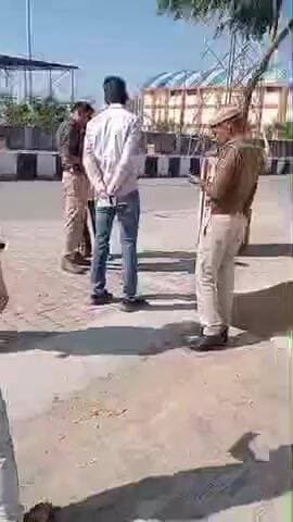 रावतभाटा: विजयपुर में खून से लथपथ मिला युवक, दोनों पैर टूटे, अस्पताल पहुंचने से पहले हुई मौत, परिजनों ने जताई हत्या की आशंका