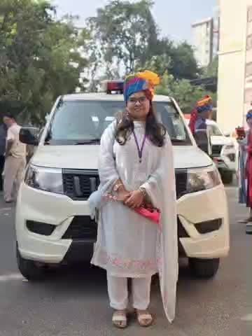 पीलीभीत, राजीव कॉलोनी निवासी प्रियंका यादव जी को सिविल सेवा परीक्षा उत्तीर्ण करने पर हार्दिक बधाई एवं शुभकामनाएं..💐
#UPSC2026