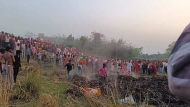 ये कैसा होली, जहाँ लाठियों की बरसात होती है .
#holi #bihar #BiharUpdate #biharpolice