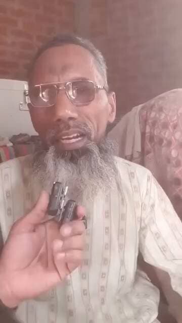 हसनपुर: ये है जिशान और गुलफ़ाम का अब्बू.....इनका अब कानून से विश्वास उठ गया है। ये कह रहा है