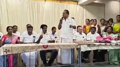 வாலாஜாபாத்: கருக்குப்பேட்டை பகுதியில் திமுக சார்பில் மகளிர் தின கொண்டாட்டம் நடைபெற்றது