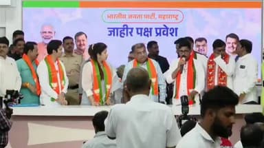 चिखली: चिखलीच्या आमदार श्वेता महाले यांनी काँग्रेस पक्ष केले रिकामे! 100 च्या वर आजी-माजी पदाधिकाऱ्यांचा भाजप प्रवेश