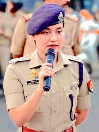 यूपी पुलिस के दो IPS अफसर बंधेंगे वैवाहिक के बंधन में..
देश के सबसे बड़े सूबे उत्तर प्रदेश में तैनात दो आईपीएस अधिकारी ...