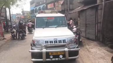 ফরিদপুর দুর্গাপুর: দুর্গাপুরে হারবাল চকলেটের নামে এক স্কুলছাত্রীকে নেশাজাতীয় বস্তু দেওয়ার ঘটনায় দোকানদারকে আটক করল দুর্গাপুর থানার পুলিশ