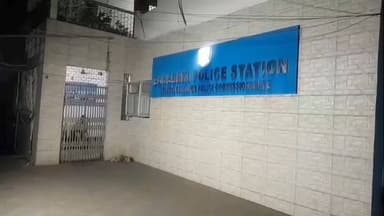 বারাবনী: বারাবনীতে বিজেপি নেতা অরিজিৎ রায়ের বাড়িতে পুলিশ, ঘটনায় প্রতিক্রিয়া তৃণমূল নেতার