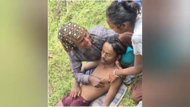 ಸಕಲೇಶಪುರ: ಸಕಲೇಶಪುರದ ಓಂನಗರದಲ್ಲಿ ಕೆರೆಗೆ ಈಜಲು ತೆರಳಿದ್ದ ಇಬ್ಬರು ವಿದ್ಯಾರ್ಥಿಗಳು ಮೃತ್ಯು