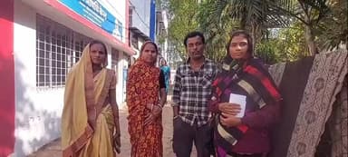 डिंडौरी: जिला अस्पताल में डिलीवरी के बाद बच्चे की मौत, पीड़ित ने कलेक्ट्रेट में दोषियों पर कार्रवाई की गुहार लगाई