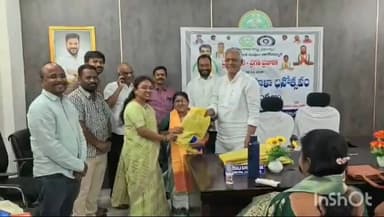 నాగర్ కర్నూల్: నాగర్ కర్నూల్ మున్సిపాలిటీ కార్యాలయంలో ఘనంగా మహిళా దినోత్సవం: ముఖ్య అతిథిగా ఎమ్మెల్సీ దామోదర్ రెడ్డి