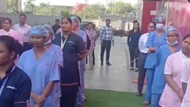 शाहदरा: अंतर्राष्ट्रीय महिला दिवस पर ईस्ट डिस्ट्रिक्ट पुलिस का जागरूकता कार्यक्रम, महिलाओं को सिखाए आत्मरक्षा के गुर