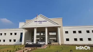 शहरातील संभाजी महाराज चौकामध्ये स्वस्तात सोने देण्याच्या आमिषाने तरुणीची फसवणूक