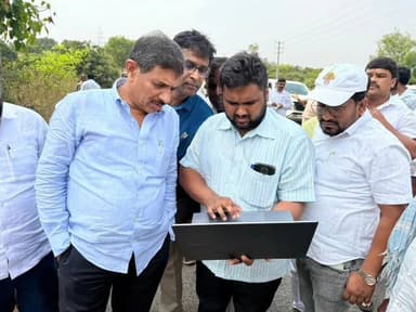 ಮಾಗಡಿ: ಕೆಶಿಪ್ ವತಿಯಿಂದ ಮಂಜೂರಾಗಿರುವ ರಸ್ತ ಕಾಮಗಾರಿ ವೀಕ್ಷಣೆ ಮಾಡಿದ ಶಾಸಕ ಬಾಲಕೃಷ್ಣ