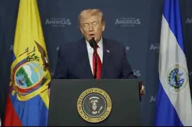 *ट्रम्प ने बहुत बड़ा अहसान किया दुनिया पर है- ये खुद बोले बड़बोले ट्रम्प*
#अमेरिकी राष्ट्रपति Trump ने ईरान पर जारी सैन्य अभियान को लेकर कहा:
“यह AMAZING रहा है