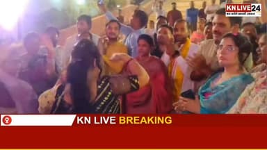 सामाजिक समरसता का संगम...
राज्यमंत्री असीम अरुण के साथ एक ही रंग में रंगा कन्नौज, गुलाल लगाकर दिया एकजुटता का संदेश
#Ho...