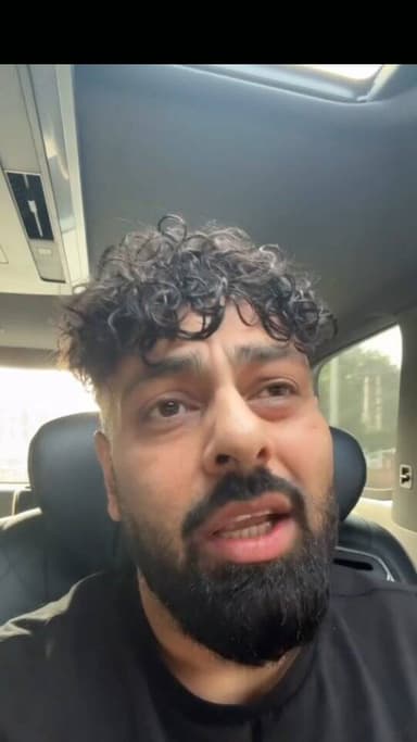 बॉलीवुड सिंगर-रैपर बादशाह इन दिनों एक बड़ी कॉन्ट्रोवर्सी में फंस चुके हैं. उनके नए गाने 'टटीरी' को लेकर बवाल चल रहा है. ...