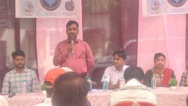 *लाइनमैन दिवस पर सम्मान समारोह*
नवभारत, न्यूज
दमोह. 7 मार्च को म.प्र.पू.क्षे.वि.वि.कं.लि. दमोह दक्षिण संभाग में लाईनम...