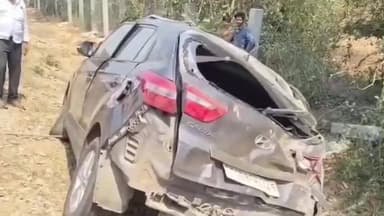 అయ్యవారిపల్లి గ్రామం వద్ద రోడ్డు ప్రమాదం