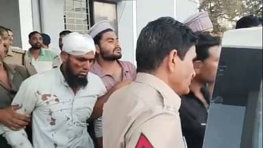 सोनकच्छ: पीपलरावा में दो समुदाय के बीच विवाद, पुलिस ने दोनों पक्षों के 26 लोगों पर मामला दर्ज किया!