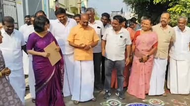 எட்டயபுரம்: எட்டயபுரத்தில் முன்னாள் முதல்வர் ஜெயலலிதா பிறந்தநாள் விழாவை முன்னிட்டு கோலப்போட்டி எம்எல்ஏ பரிசு வழங்கினார்