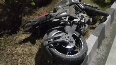 வாணியம்பாடி: வளையாம்பட்டு பகுதியில் சாலையை கடக்க முயன்ற மூதாட்டி மீது பைக் மோதிய விபத்தில் மூதாட்டி உட்பட 3 பேர் உயிரிழப்பு