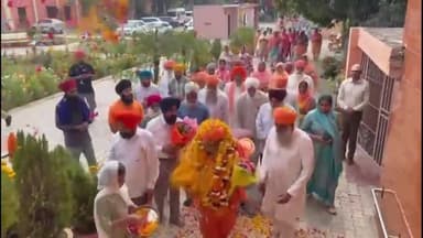 ਸੁਲਤਾਨਪੁਰ ਲੋਧੀ: ਮਹਿਲਾਵਾਂ ਲਈ ਹਰ ਮਹੀਨੇ 1000 ਰੁਪਏ ਐਲਾਨ ਦਾ ਸੰਤ ਸੀਚੇਵਾਲ ਨੇ ਨਿਰਮਲ ਕੁਟੀਆ ਚ ਕੀਤਾ ਸਵਾਗਤ, ਖਾੜੀ ਦੇਸ਼ਾਂ ਚ ਚੱਲ ਰਹੇ ਯੁੱਧ ਤੇ ਜਤਾਈ ਚਿੰਤਾ