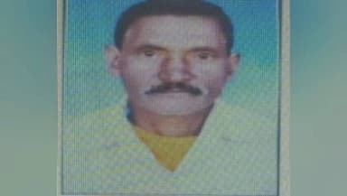 वारासिवनी: ग्राम पंचायत सिकंदरा नदीटोला में पेड़ से लटका मिला अधेड़ का शव, 14 दिनों से लापता, हत्या या आत्महत्या?