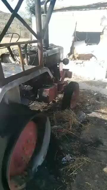 टीकमगढ़ जिले के पलेरा थाना क्षेत्र के रतवास गांव में ट्रैक्टर से सीधी टक्कर मारकर हत्या के प्रयास का सनसनीखेज मामला, बाद