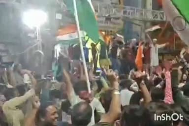 शाजापुर: टी-20 विश्व कप फाइनल में भारत की जीत पर शाजापुर में दीपावली जैसा जश्न, गूंजे भारत माता के जयकारे