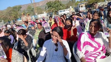 #अजमेर #पुलिस का महिला सुरक्षा से संबंधित कार्यक्रम Walk & Talk की शुरुआत अजमेर पुलिस अधीक्षक वंदिता राणा के नेतृत्व में...