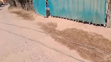 करकेली: करकेली के नदी टोला में बिजली के खंभे से टकराया हाइवा, बड़ी दुर्घटना टली, विद्युत सप्लाई बाधित