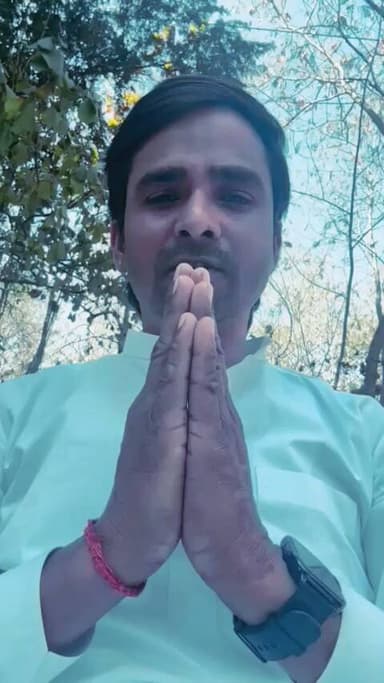 रैपुरा: शराब तस्करी मामले में नया मोड़: फरार कांग्रेस नेता का वीडियो वायरल, पवई विधायक पर आरोप