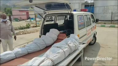 ಚಾಮರಾಜನಗರ: ನಗರದಲ್ಲಿ ಎರಡು ಅನಾಥ ಶವಗಳಿಗೆ ಮುಕ್ತಿ- ಪೊಲೀಸರು ಹಾಗೂ ಜನಸ್ನೇಹಿ ಟ್ರಸ್ಟ್ ನಿಂದ ಮಾನವೀಯ ಕಾರ್ಯ