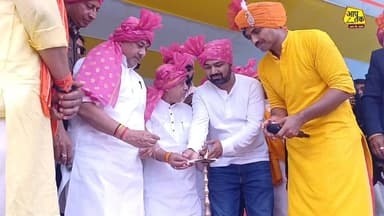 पूर्व सांसद सुशील कुमार सिंह ने 25 कन्याओं का सामूहिक विवाह में हुए शामिल, वर एवं वधु को दिए आशीर्वाद। #Aurangabad #marr...