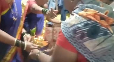 ಕಲಘಟಗಿ: ಮಿಶ್ರಿಕೋಟಿ ಗ್ರಾಮದಲ್ಲಿ ಸಾಕು ನಾಯಿಗೆ ಅದ್ದೂರಿ ಸೀಮಂತ