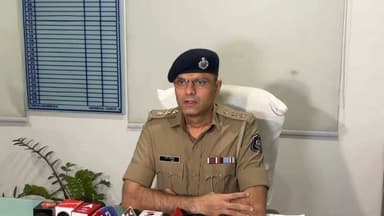 ઉધના: ડીંડોલીના આત્મીય સંસ્કારધામમાંથી કોલેજીયન યુવતીઓના મૃતદેહ મળવાનો મામલો,ACP નીરવ ગોહિલનો મોટો ખુલાસો,સાંભળો