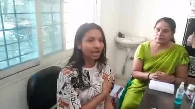 सागर #कलेक्टर #संदीप जी आर द्वारा बेटियों द्वारा सर्वाइकल कैंसर से बचाव के लिए #एचपीवी #वैक्सीन लगवाकर वैक्सीन लगवाने क...