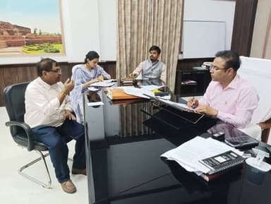 भागलपुर, 09 मार्च 2026 : *7 निश्चय 3 से बढ़ेगा अपना बिहार* के अंतर्गत *सबका सम्मान- जीवन आसान*( Ease of living) के अंतर्...