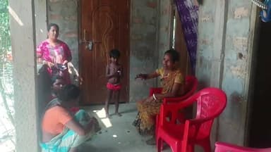 কৈলাশহর: কৈলাসহর গৌরনগরে তুঘলকি কাণ্ড গালিগালাজ করাকে কেন্দ্র করে মহিলাদের মধ্যে দফায় দফায় সংঘর্ষ