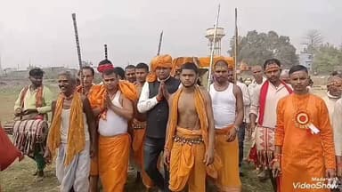 गोविंदपुर:- गोविंदपुर पंचायत के दर्शन गांव में बाबा बख़तौर सिंह की पूजा अर्चना कलश यात्रा के साथ धूमधाम से हुई संपन्न।