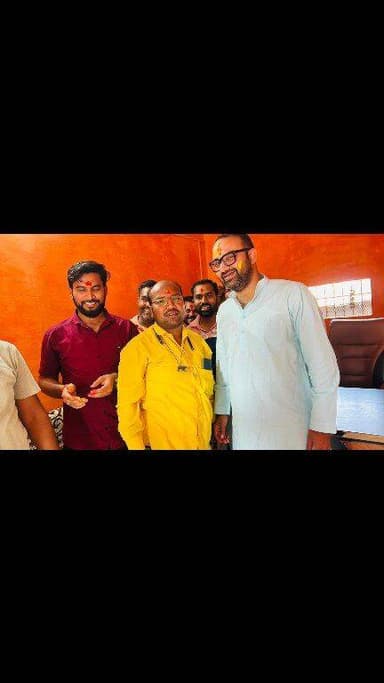 #Holi2026 रामू राजपूत पत्रकार Sharad Katiyar
Rakshpal Singh
Awadhesh Kumar DM Farrukhabad