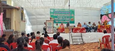 कृषि विज्ञान केंद्र अशोकनगर में मधुमक्खी पालन पर जिला स्तरीय कार्यशाला आयोजित
--
कृषि विज्ञान केंद्र अशोकनगर प्रांगण में...