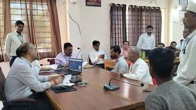 जनसुनवाई में कलेक्टर ने सुनी आवेदकों की समस्याएं
जनसुनवाई में 126 आवेदन प्राप्त
--
मंगलवार को आयोजित जिला स्तरीय ज...