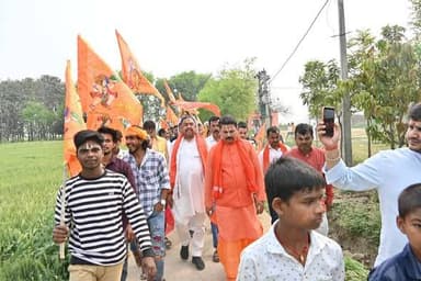 दिनारा के पंजरी गांव में ध्वजारोहण के साथ निकली भव्य शोभायात्रा, श्री लक्ष्मी नारायण महायज्ञ व हनुमंत प्राण प्रतिष्ठा की...