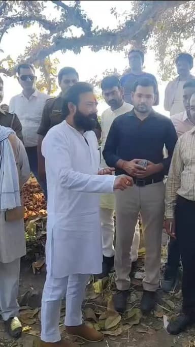 #महोबा - जल जीवन मिशन के कार्यो देख नाराज हुए विधायक बृजभूषण ।
#mahoba #highlights #highlight #nflnews