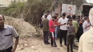 #कुदरा में गैस की किल्लत, गैस न मिलने से हाहाकार तीन दिनों से एजेंसी जाकर लौट रहे लोग, सुबह से उपभोक्ता की लगी लंबी कतार