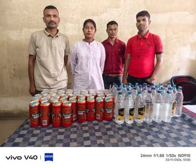 कटिहार में मद्य निषेध टीम की बड़ी कार्रवाई: 42 लीटर से अधिक अवैध शराब जब्त, तीन तस्कर गिरफ्तार
कटिहार मद्य निषेध टीम ने...