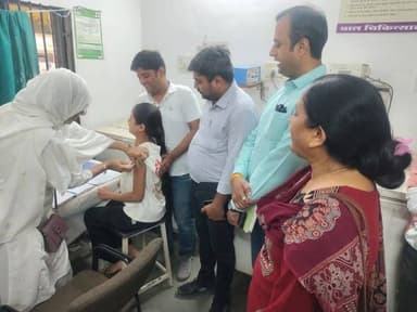 मुख्य चिकित्सा एवं स्वास्थ्य अधिकारी डॉ संध्या बेलसरे ने बताया कि रतलाम जिले में सर्वाइकल कैंसर से बचाव के लिए एचपीवी का...