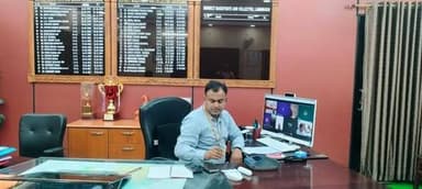 लखीसराय: गैस एजेंसियों के साथ डीएम की बैठक, जमाखोरी-कालाबाजारी पर कड़ी कार्रवाई की चेतावनी
लखीसराय। जिले में एलपीजी गैस...