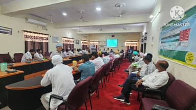 कृषि कार्यालय में कृषक वैज्ञानिक संवाद में फसलों की कटाई व भण्डारण से संबंधित जानकारी दी गई