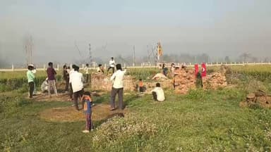 जिला अमरोहा तहसील हसनपुर थाना गजरौला ग्राम आजादपुर माफी में चामुंडा नहीं बनने दे रहा खेत का मालिक रोक रहा है